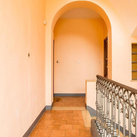 Alessandria Central Apt 10Min Walk Central Station Luaran gambar