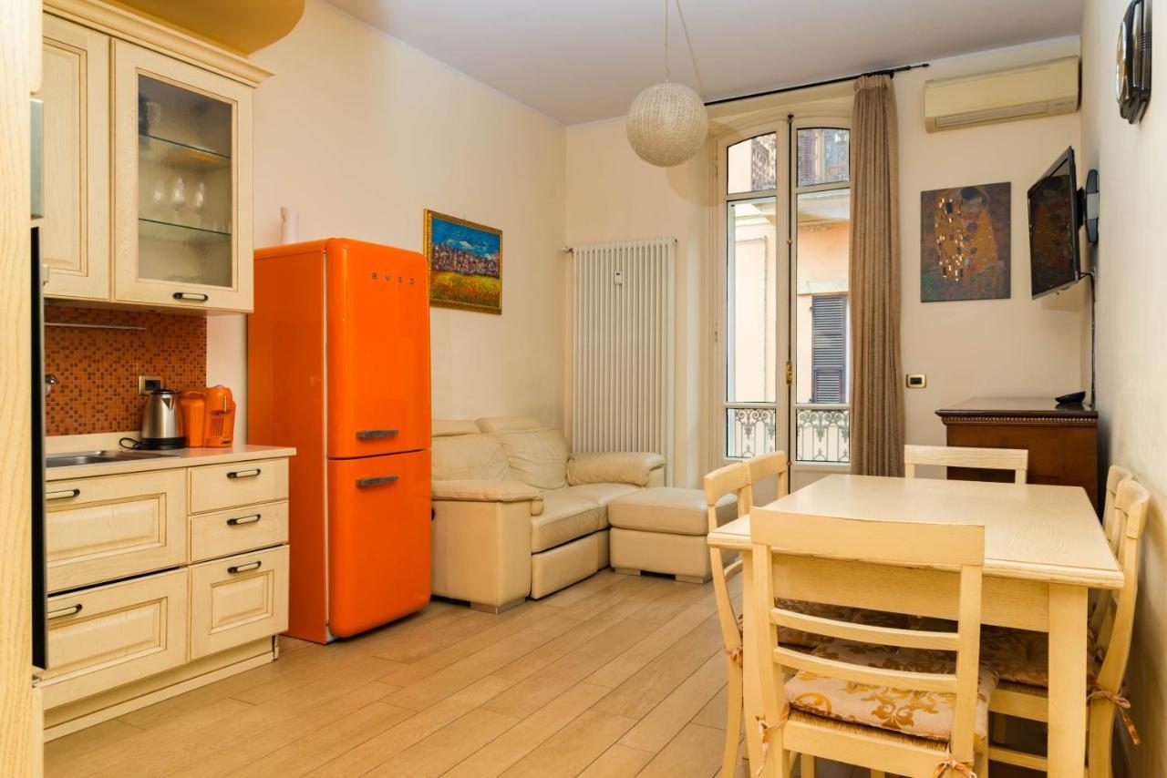 Alessandria Central Apt 10Min Walk Central Station Luaran gambar