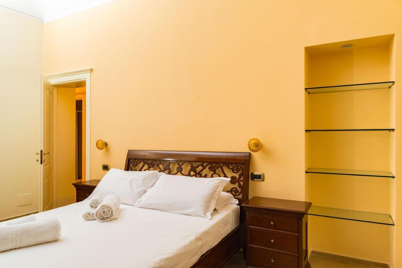 Alessandria Central Apt 10Min Walk Central Station Luaran gambar