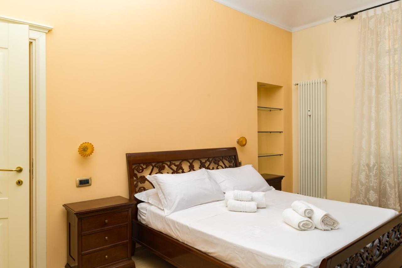 Alessandria Central Apt 10Min Walk Central Station Luaran gambar
